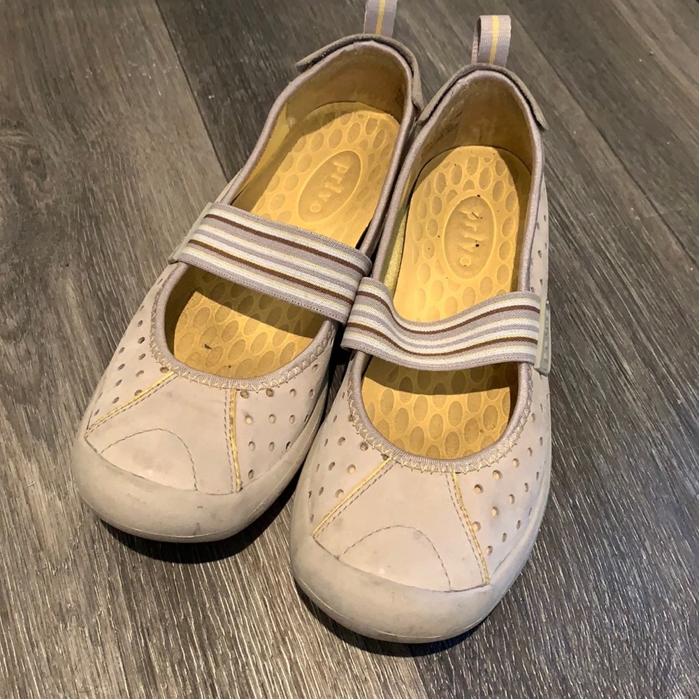 Privo Mary Janes